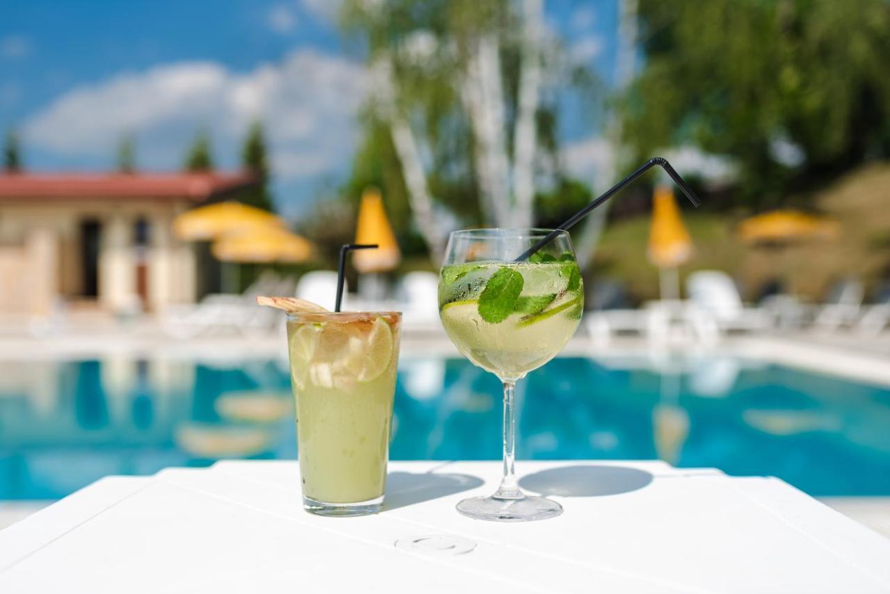 La Mesteceni & Loc Cu Stari De Bine, Spa Adult Only Sălicea Εξωτερικό φωτογραφία